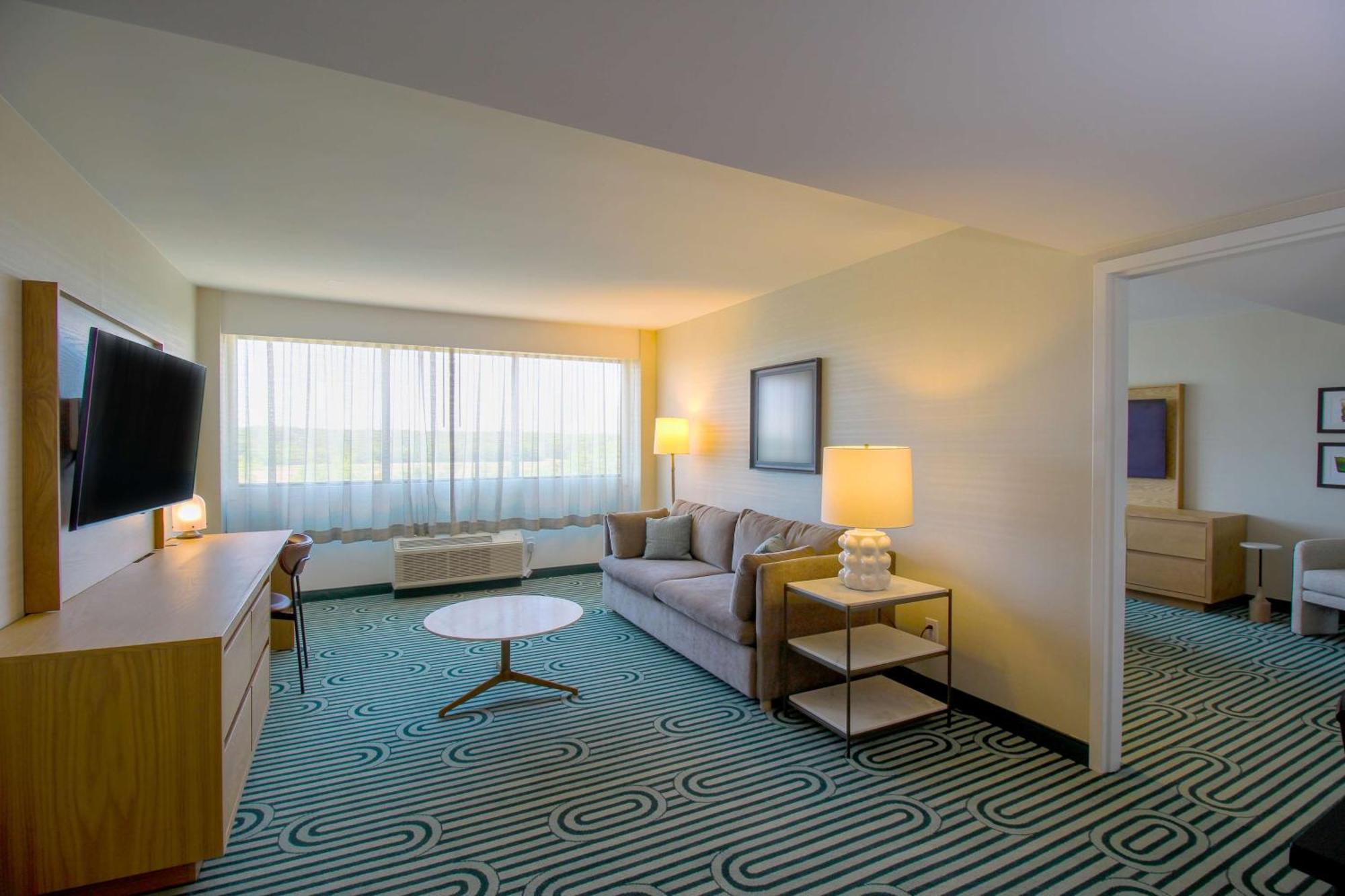 Doubletree By Hilton Clarksville Riverview Eksteriør billede