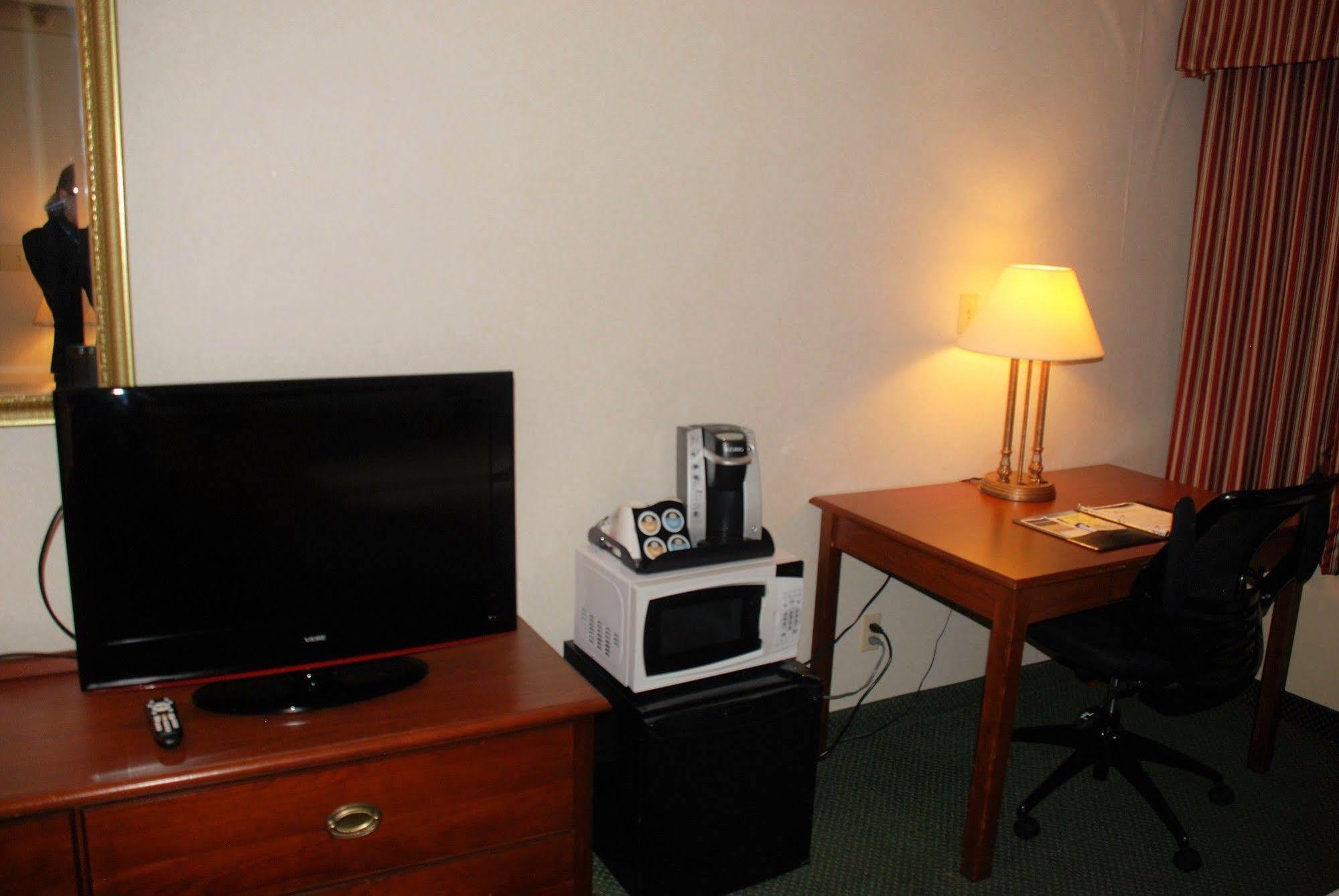 Doubletree By Hilton Clarksville Riverview Eksteriør billede