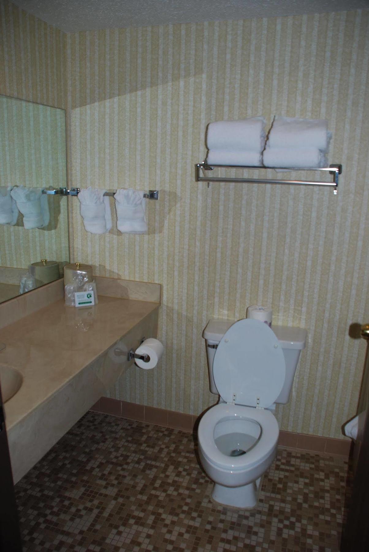 Doubletree By Hilton Clarksville Riverview Eksteriør billede